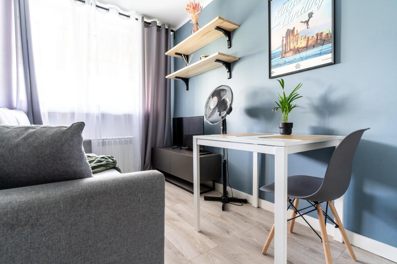 City Center - Studio - Golden Apartments - Ogrodowa Warsaw Luaran gambar