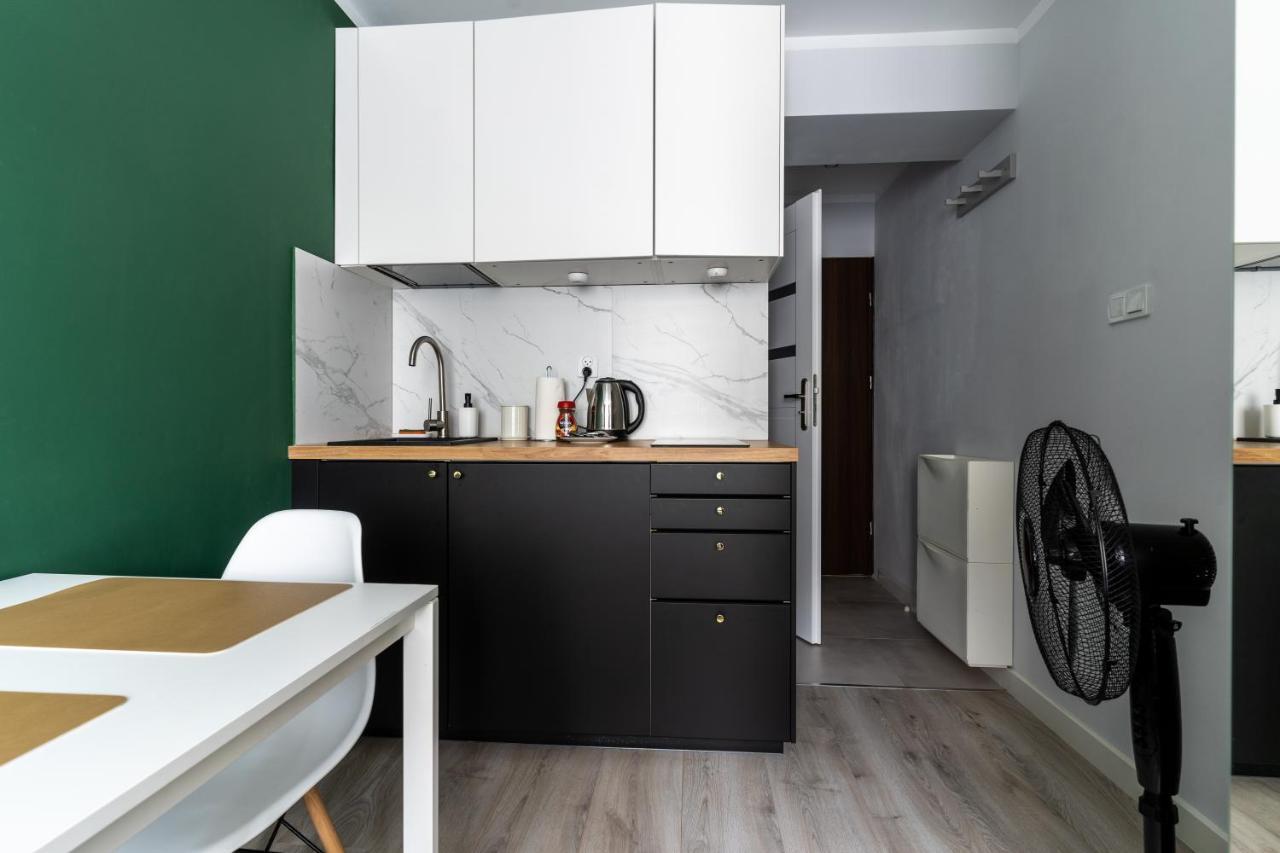 City Center - Studio - Golden Apartments - Ogrodowa Warsaw Luaran gambar