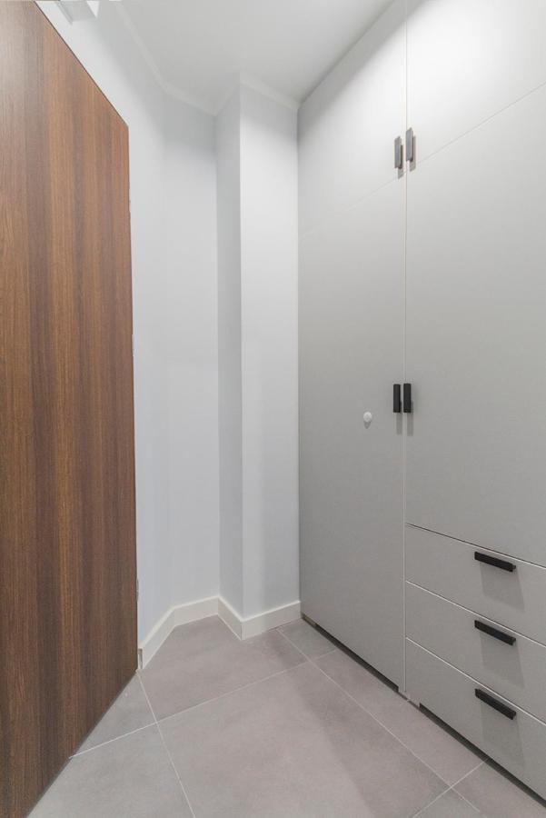 City Center - Studio - Golden Apartments - Ogrodowa Warsaw Luaran gambar